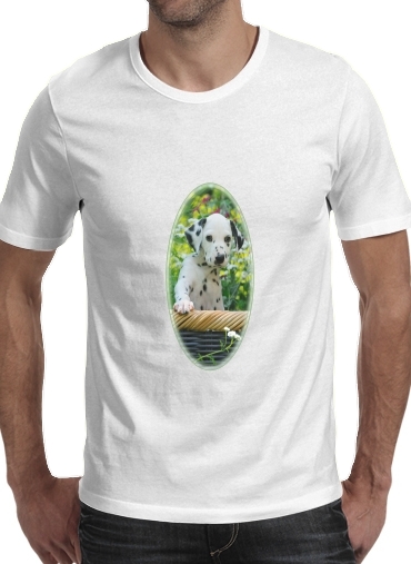 Dalmatiner Welpe in einem Korb  für Männer T-Shirt