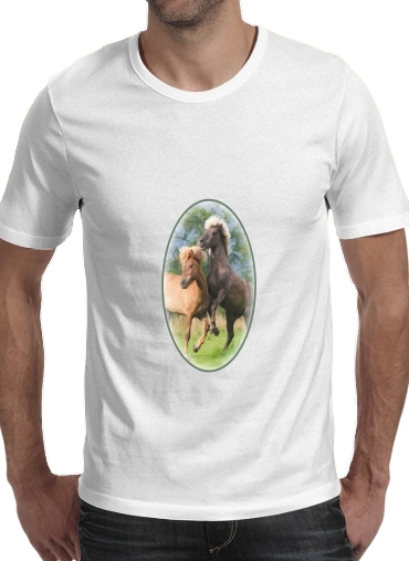 Zwei Isländer Pferde spielen, steigen und toben auf einer Wiese für Männer T-Shirt