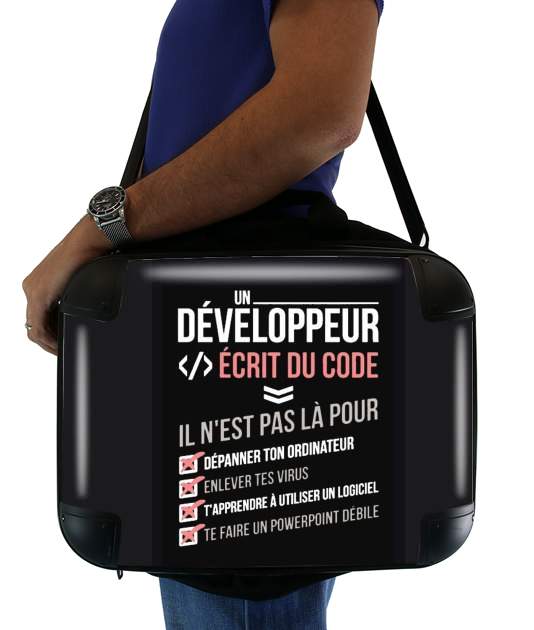 Un developpeur ecrit du code Stop für Computertasche / Notebook / Tablet
