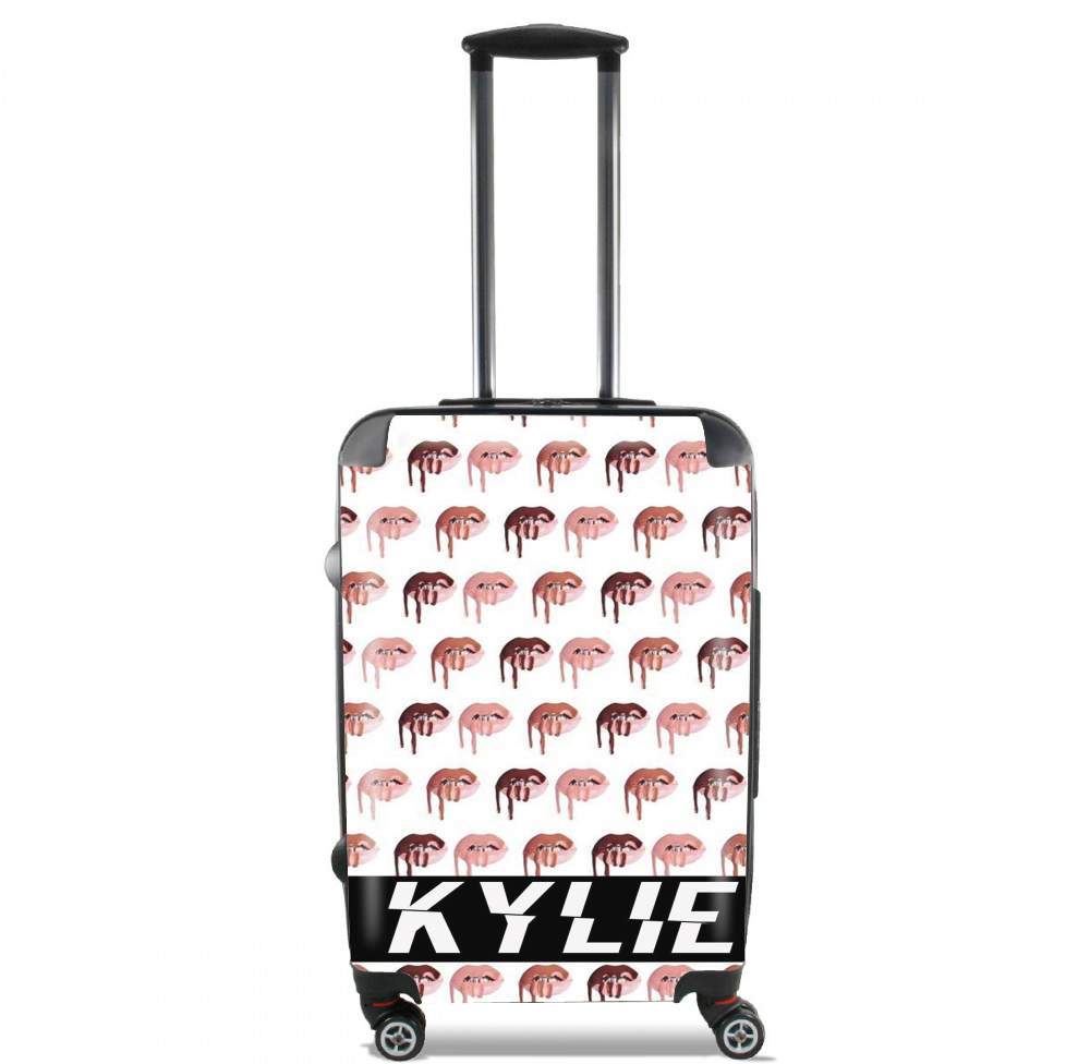 Kylie Jenner für Kabinengröße Koffer