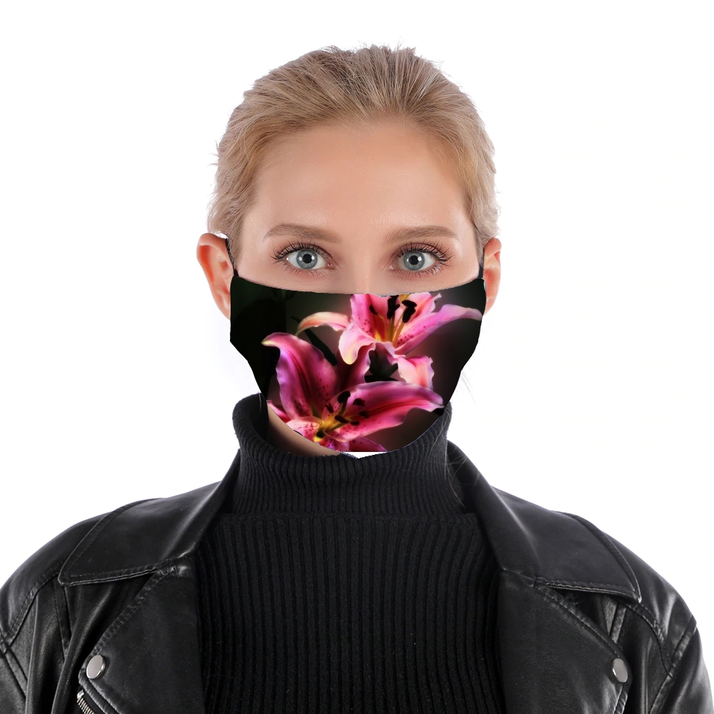 Painting Pink Stargazer Lily für Nase Mund Maske