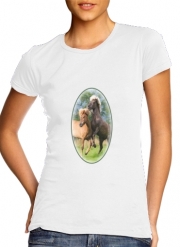 T-Shirts Zwei Isländer Pferde spielen, steigen und toben auf einer Wiese